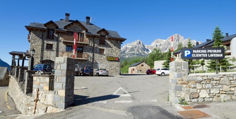 Apartamentos Casa Lavedan Tramacastilla de Tena Rom bilde