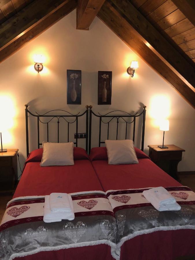 Apartamentos Casa Lavedan Tramacastilla de Tena Eksteriør bilde