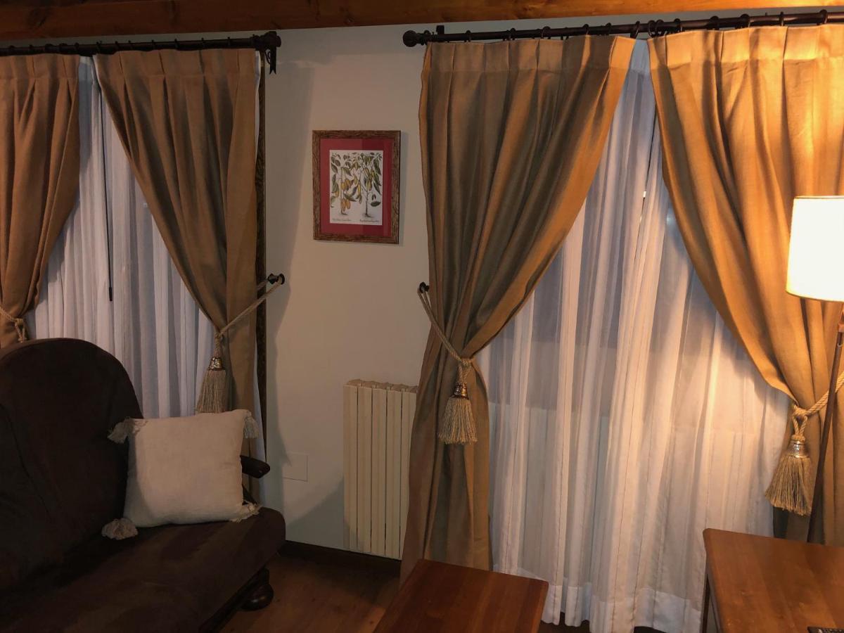 Apartamentos Casa Lavedan Tramacastilla de Tena Eksteriør bilde